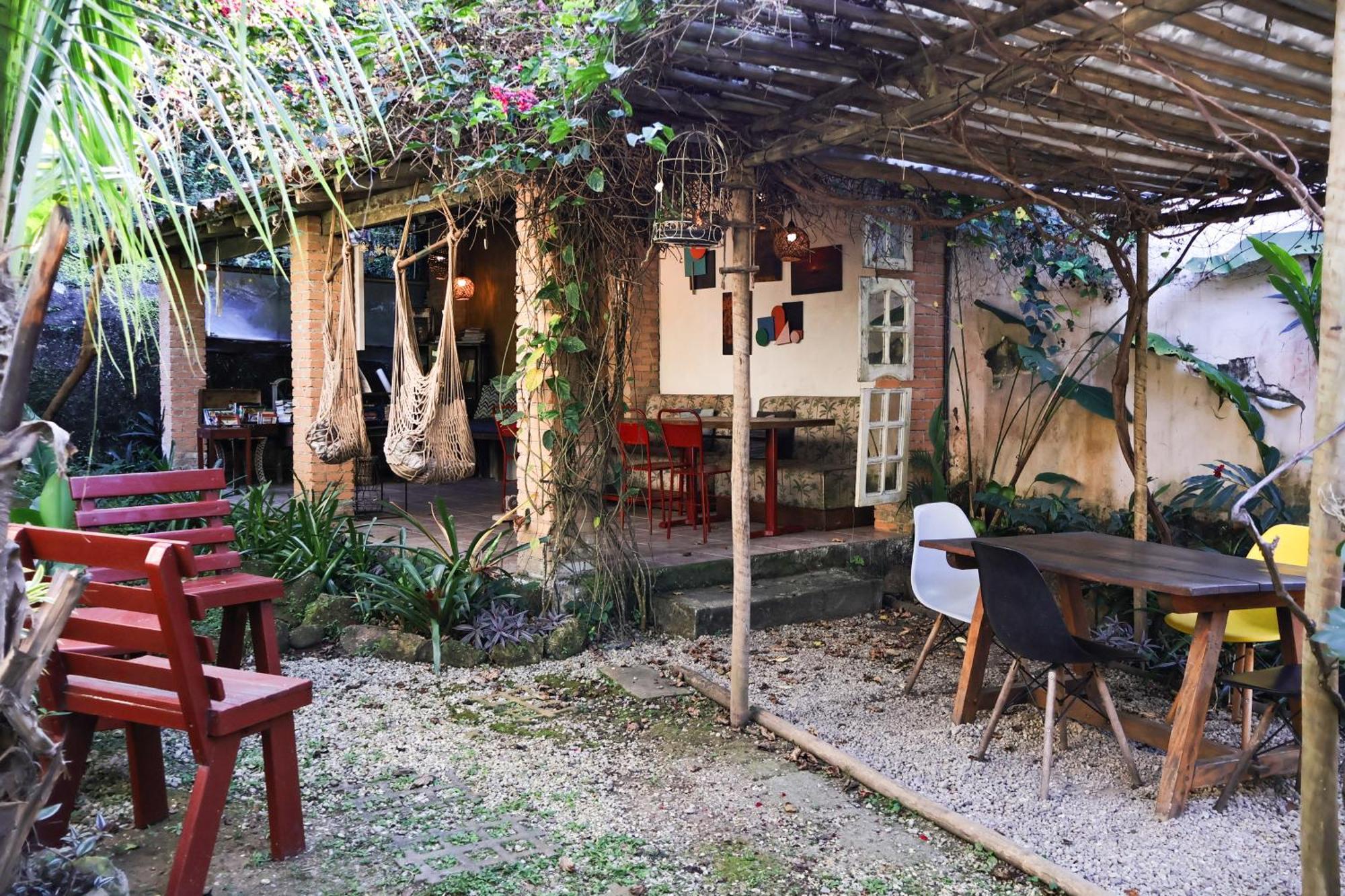 Com Verso E Prosa Repouso E Cafe Araquari Exteriör bild